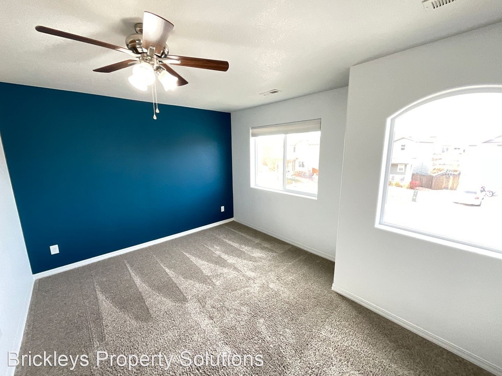 3760 Reindeer Cir - Photo 27