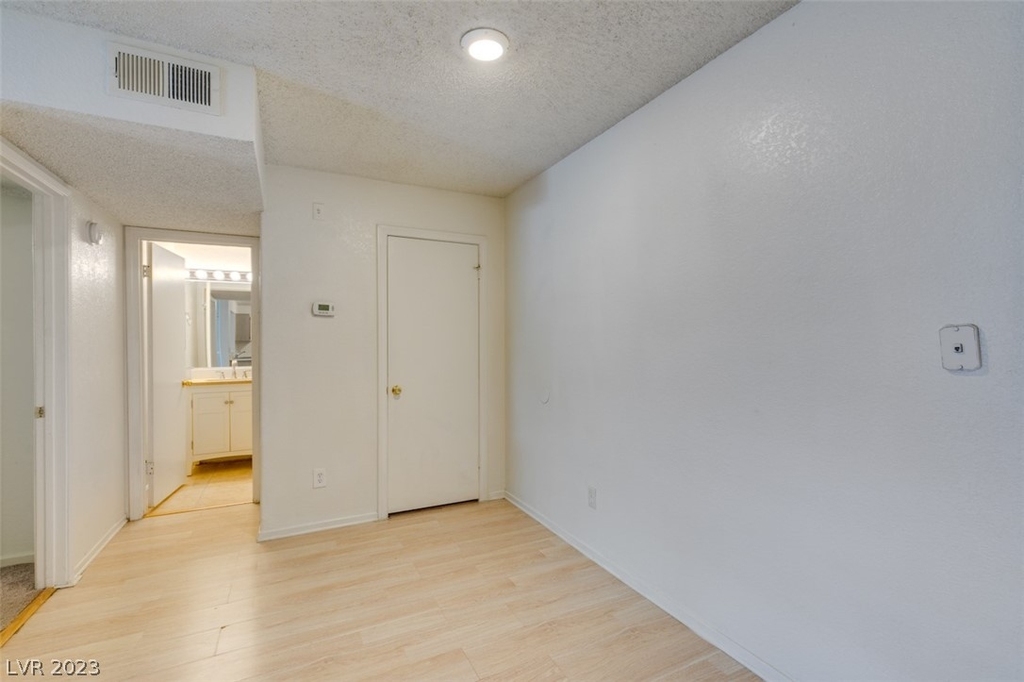 221 Mission Newport Lane - Photo 14