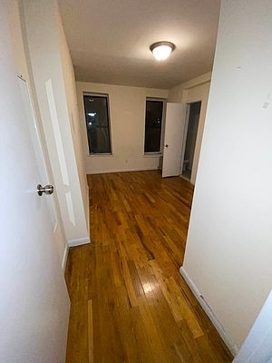 West 38th Street - Photo 4