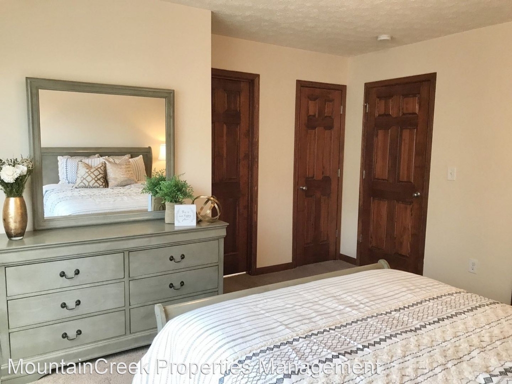 84 Silver Maple Ridge - Photo 5