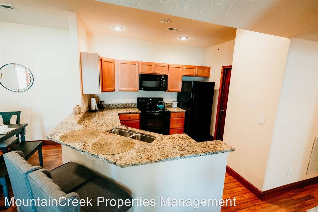 84 Silver Maple Ridge - Photo 41