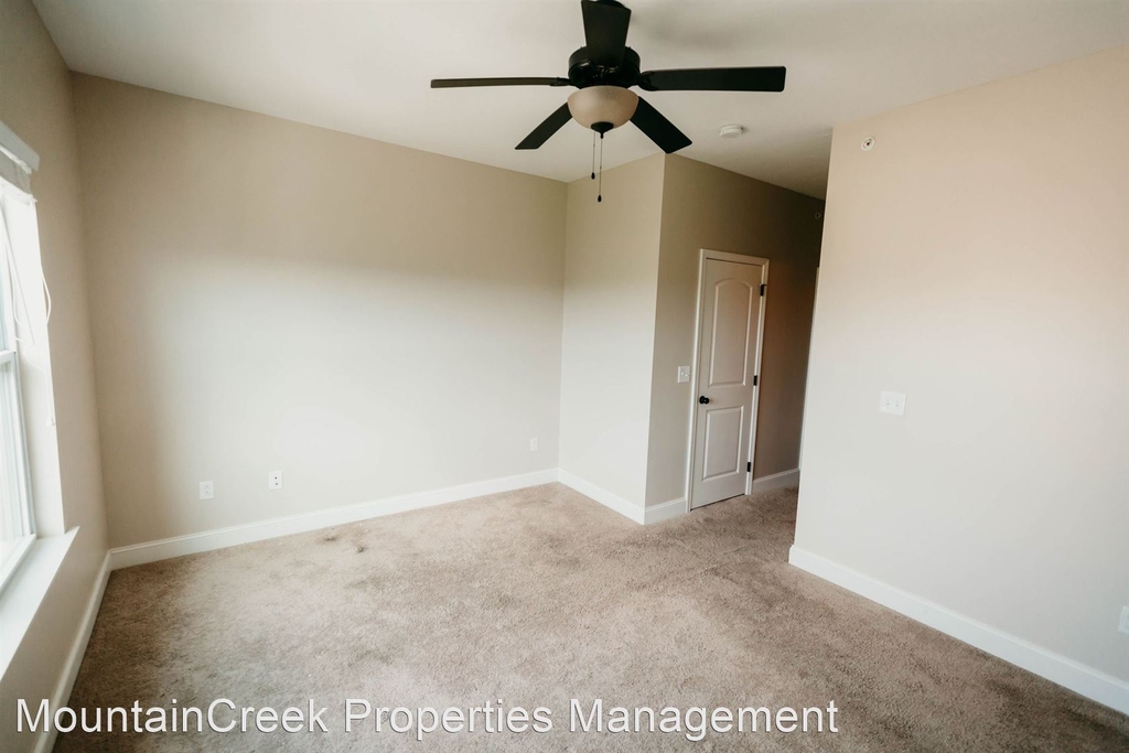 84 Silver Maple Ridge - Photo 33