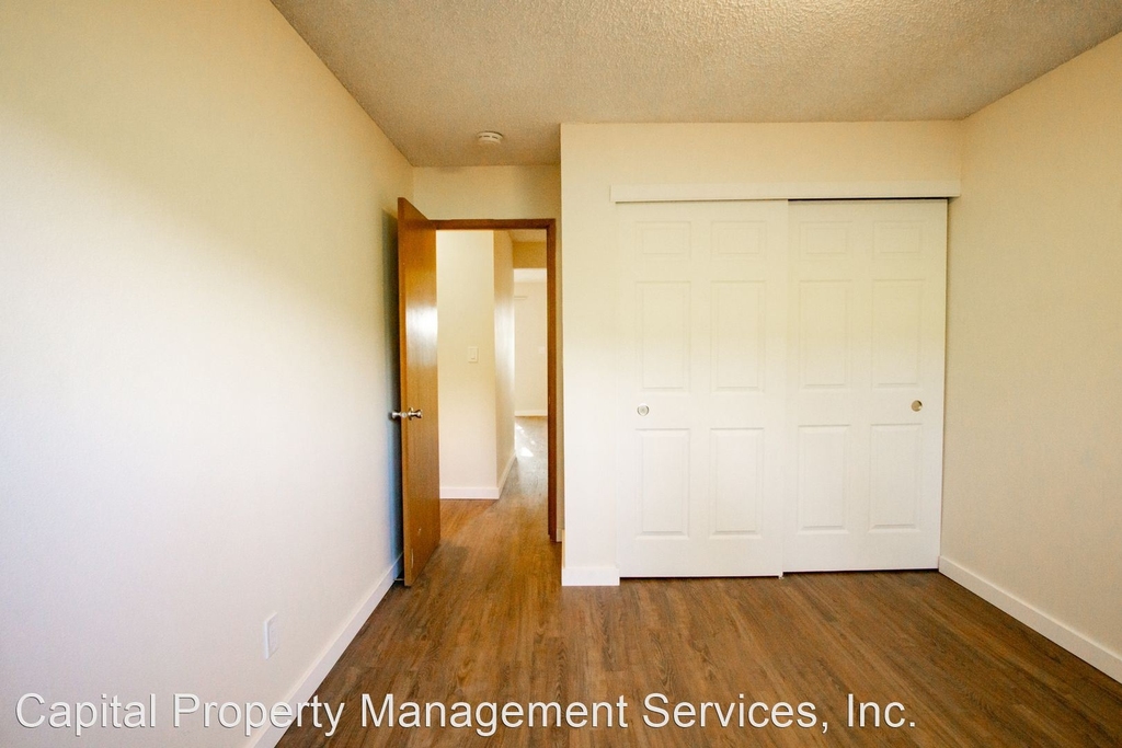 1075 Nw 123rd Ave - Photo 12