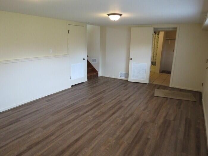 895 Maurine Drive - Photo 13