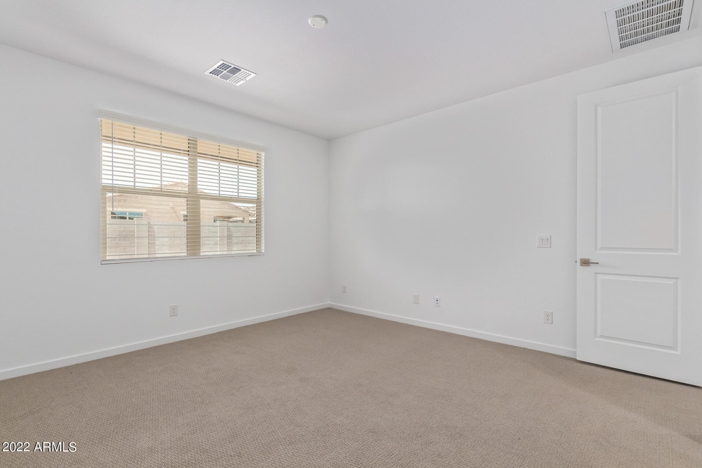 11022 W Levi Drive - Photo 18