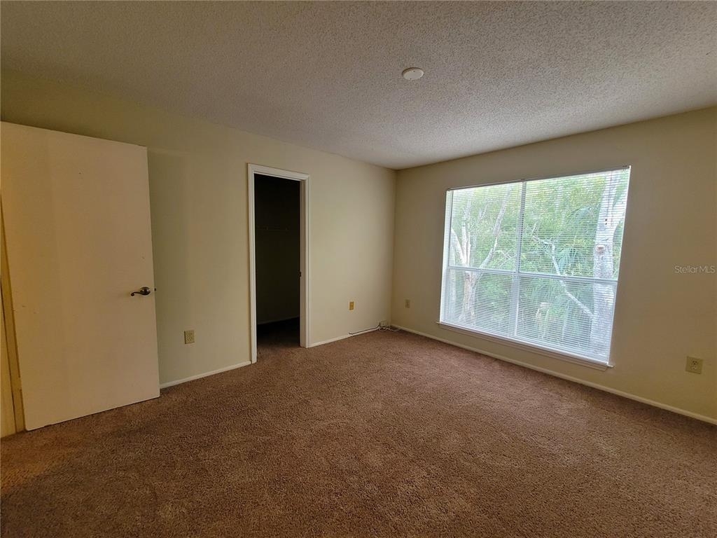 9481 Highland Oak Drive - Photo 17