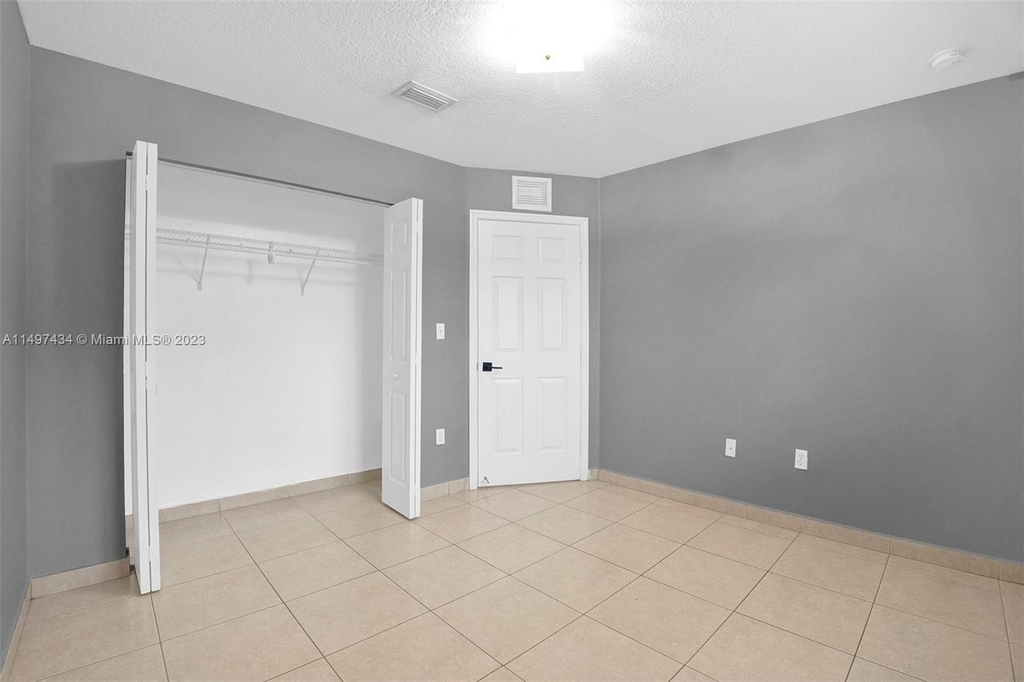 16915 Sw 94th Ct - Photo 17