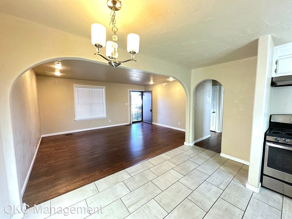 2512 Nw 33rd - Photo 6