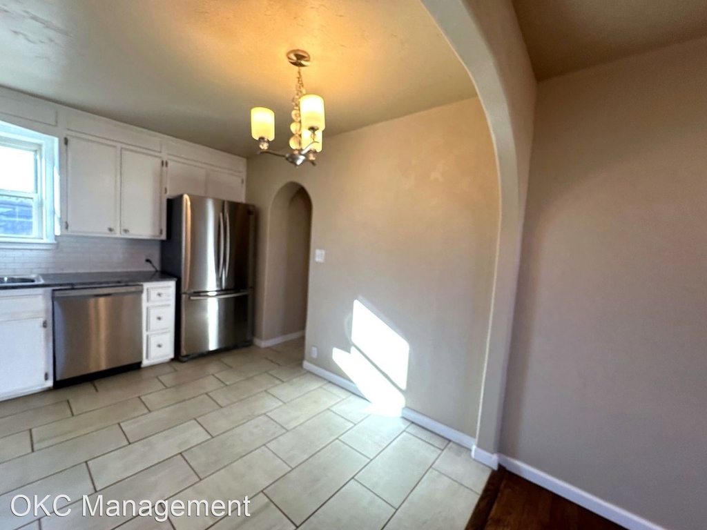 2512 Nw 33rd - Photo 7