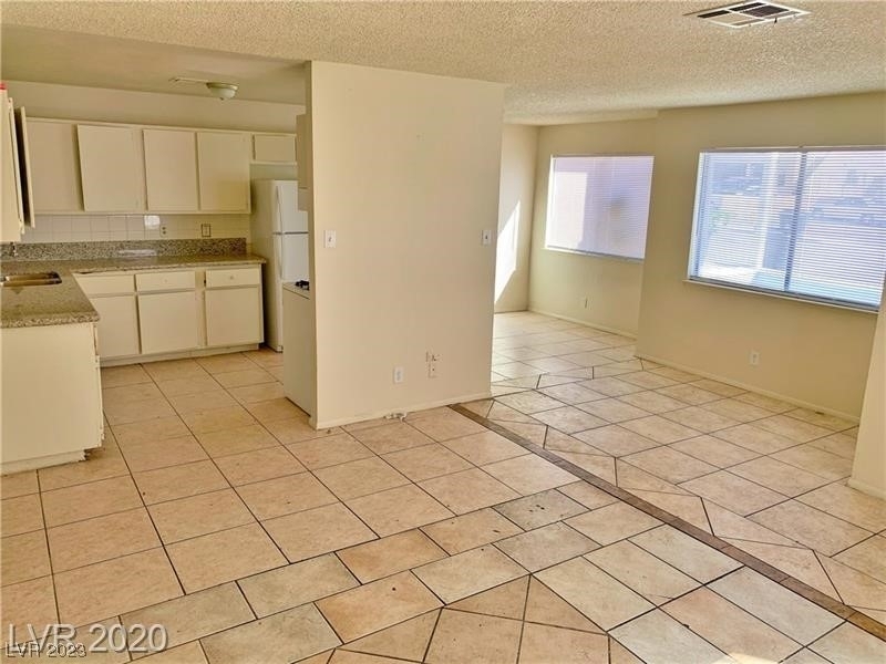 6950 Kepler Drive - Photo 3