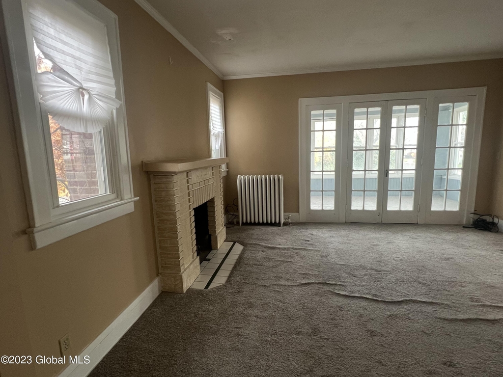 634 Western Avenue - Photo 2