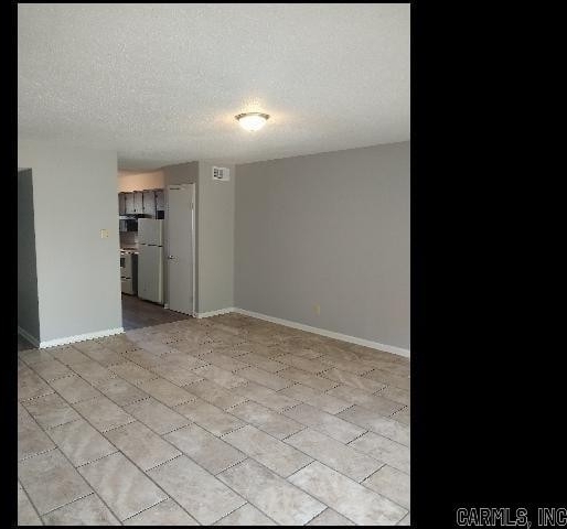 2730 John Ashley Drive - Photo 1