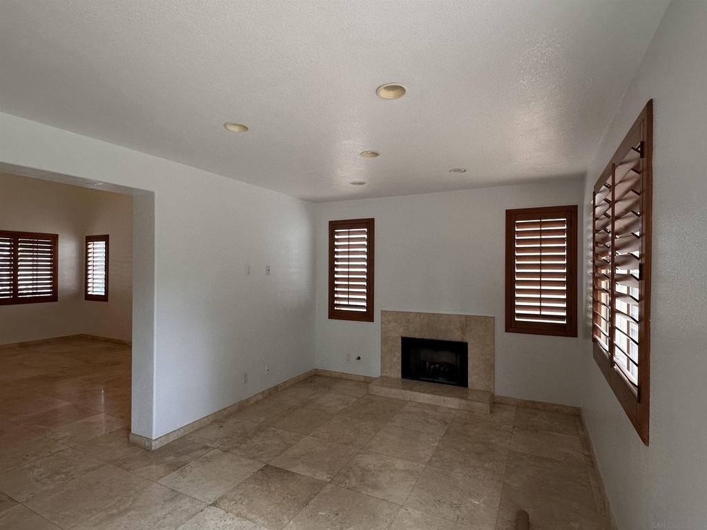 1137 Quinto Creek Pl - Photo 3