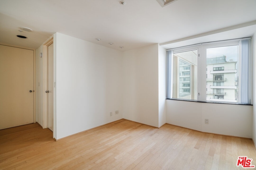 10520 Wilshire Blvd - Photo 18