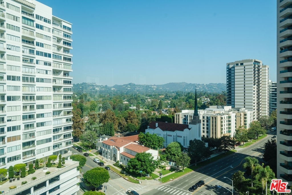 10520 Wilshire Blvd - Photo 3
