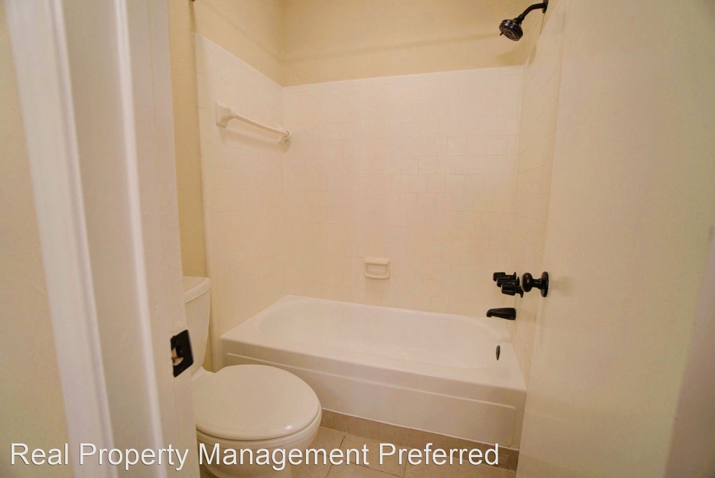 7003 Brockington Dr - Photo 13