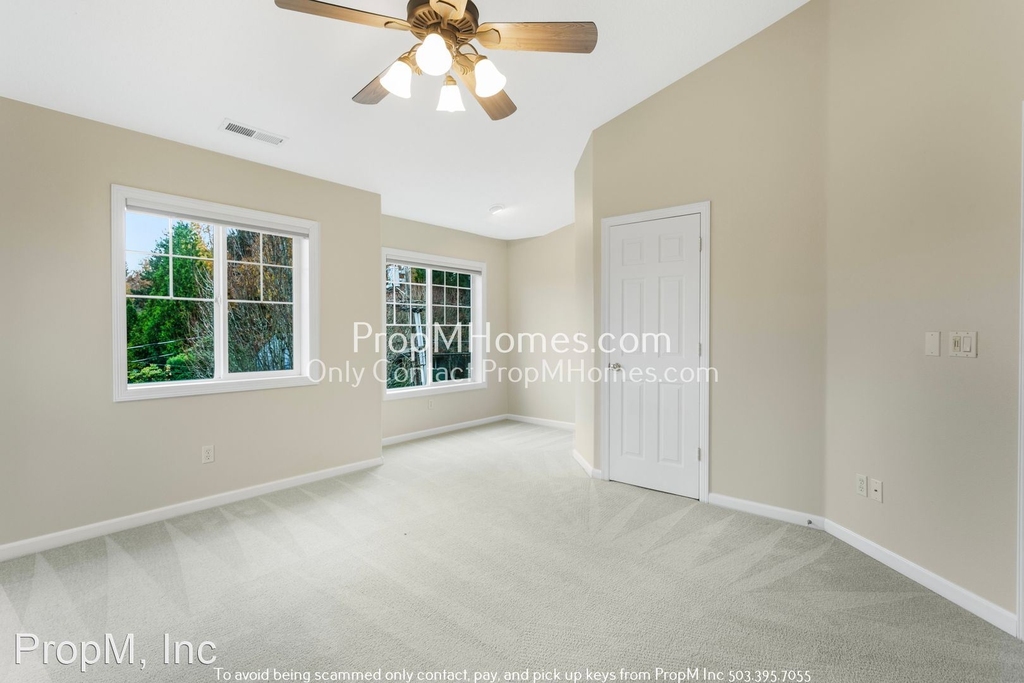 1240 Sw Cheltenham Street - Photo 8