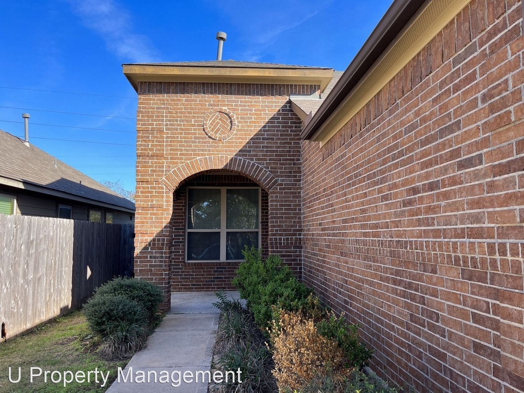 13839 Roman Ridge Lane, - Photo 2