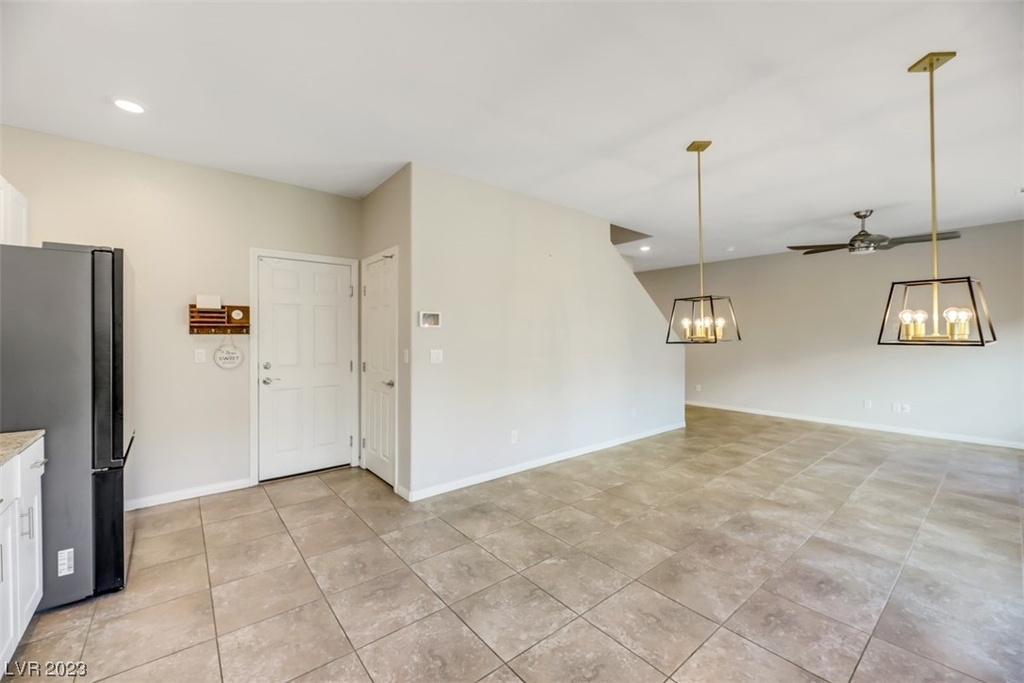 7232 Glimmer Point Street - Photo 13