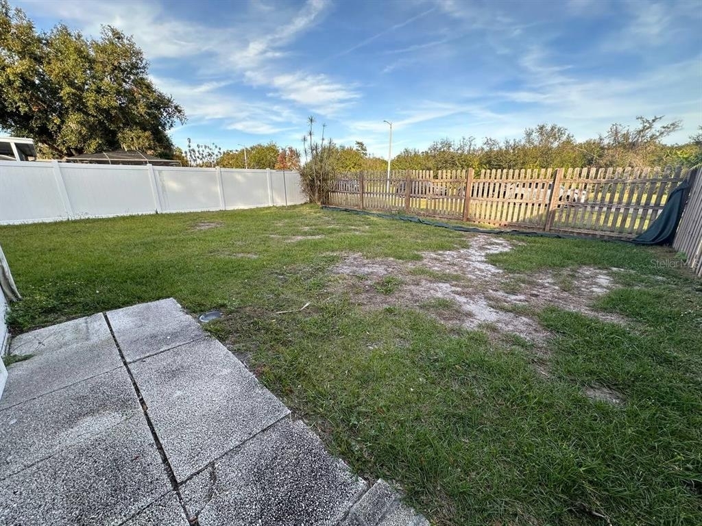 13322 Laraway Drive - Photo 17