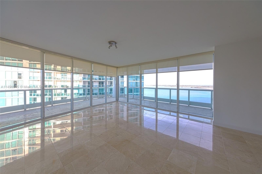 2127 Brickell Ave - Photo 3