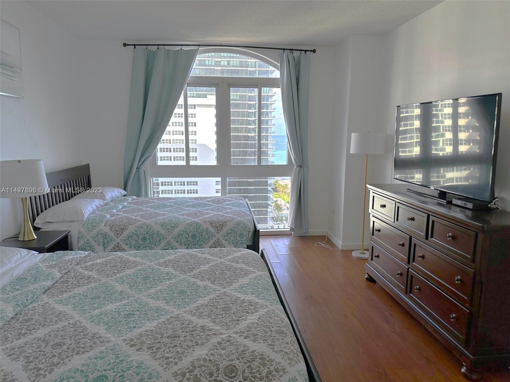 2080 S Ocean Dr - Photo 13