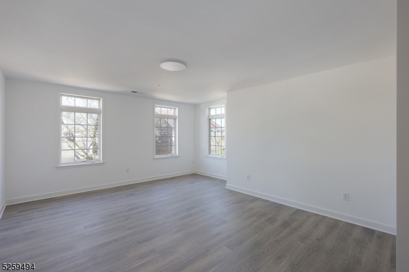 500 Central Ave, Unit 207 - Photo 14