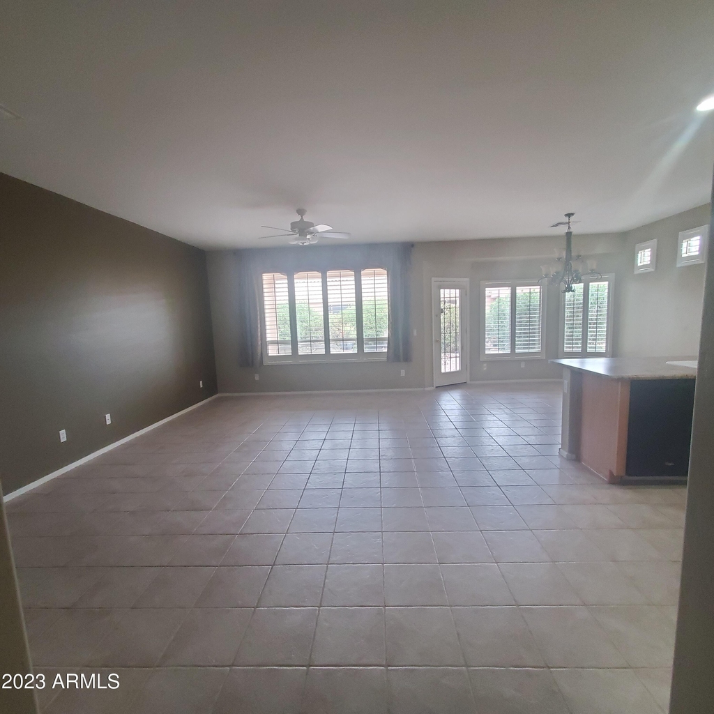 42550 W Candyland Place - Photo 6