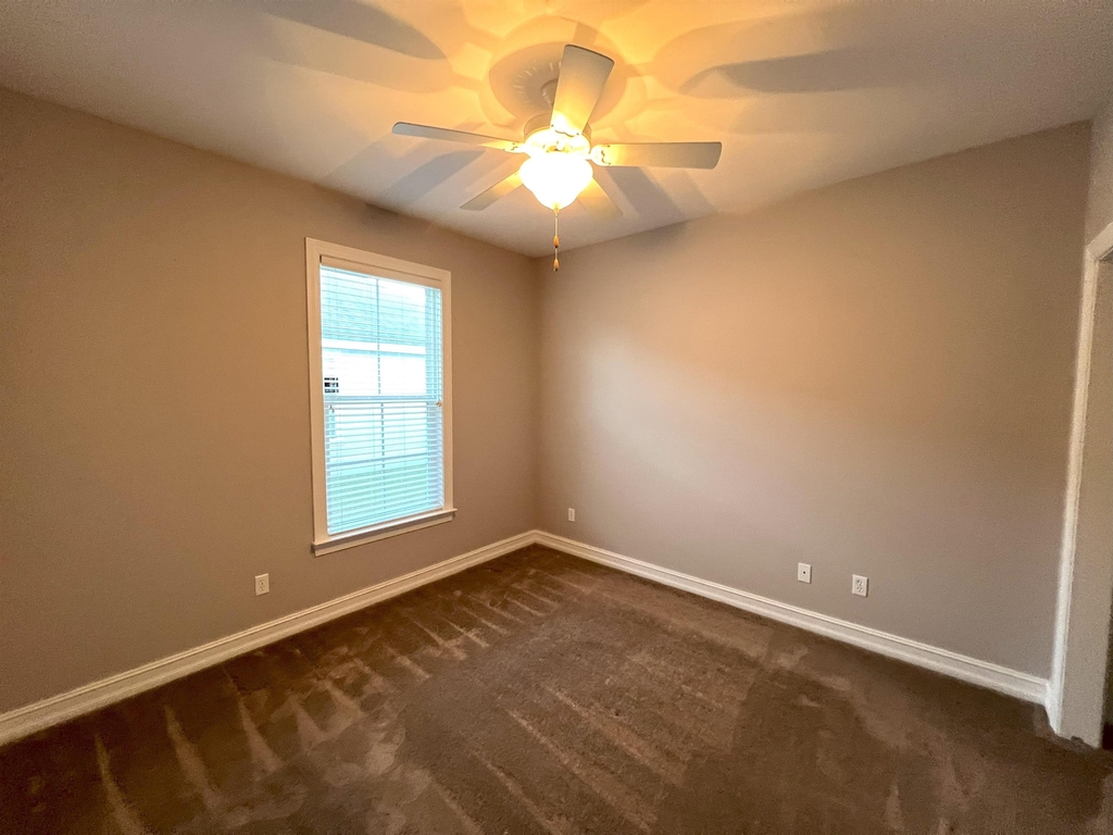 2565 Manassas Way - Photo 9