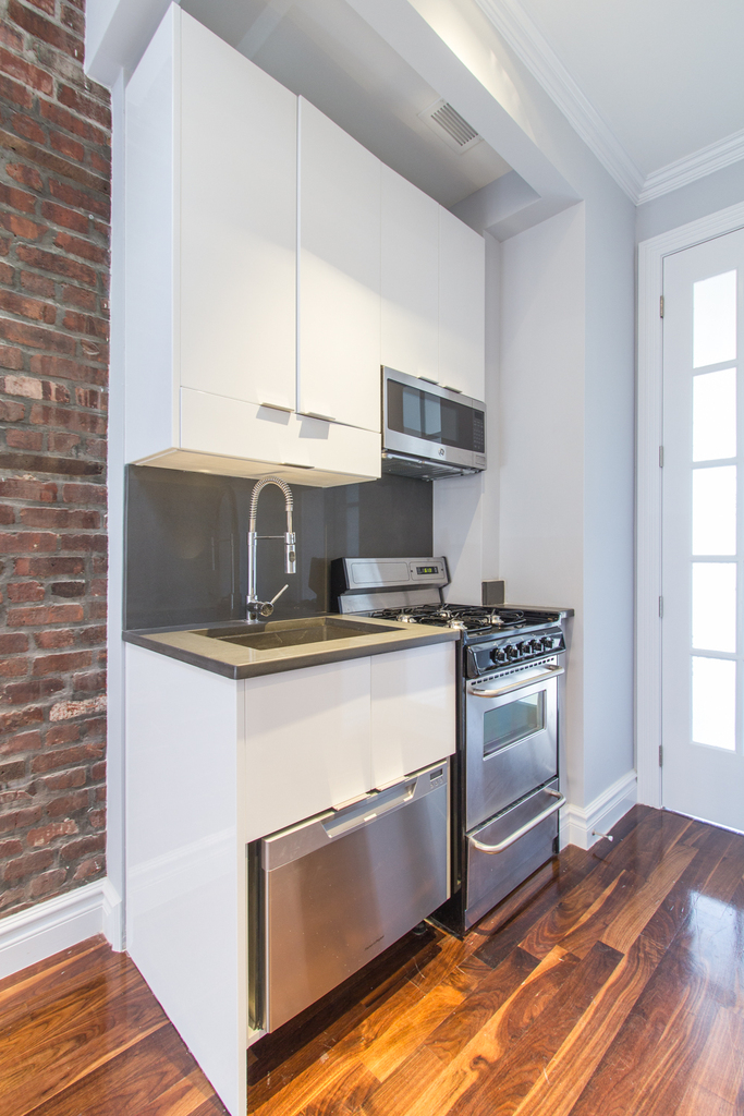 Ridge Street and Rivington Street - Photo 1