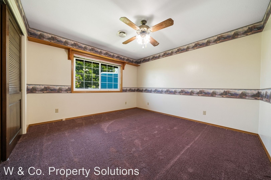 15715 Johnson Rd - Photo 23