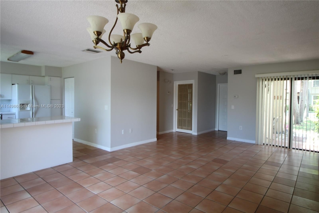 13009 Sw 95th Ave - Photo 4