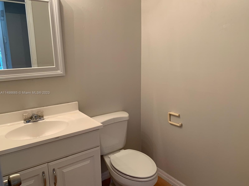 13009 Sw 95th Ave - Photo 16