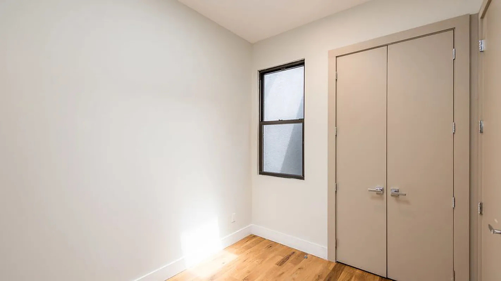 360 Central Avenue - Photo 7