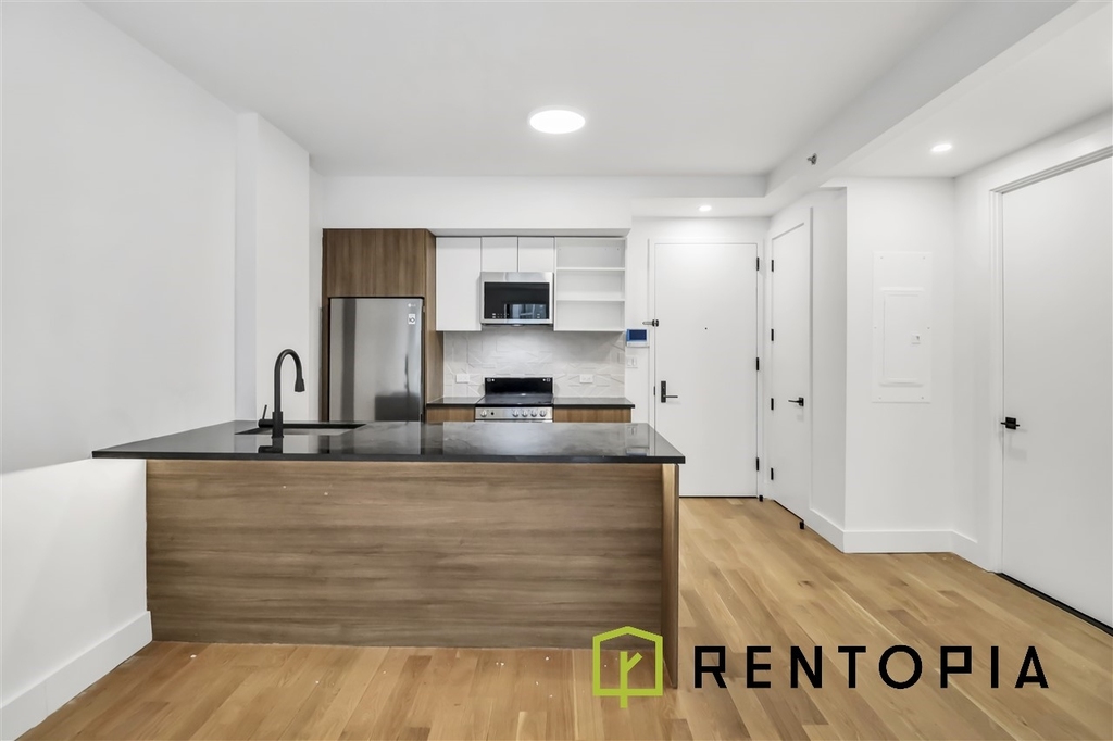 209 North 11th Street - Photo 3