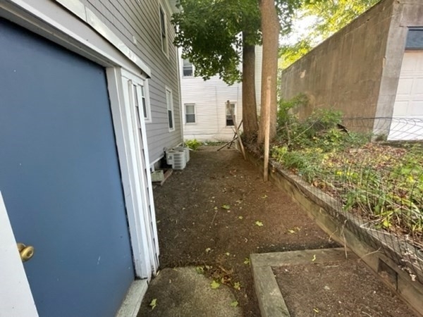 14 Forest Ave - Photo 4