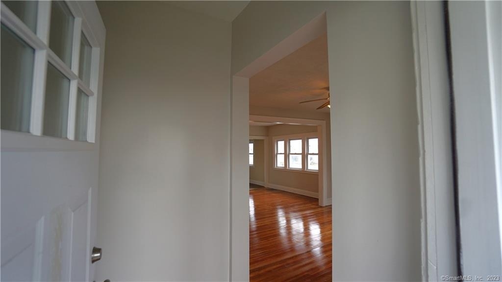 28 Cleveland Avenue - Photo 2