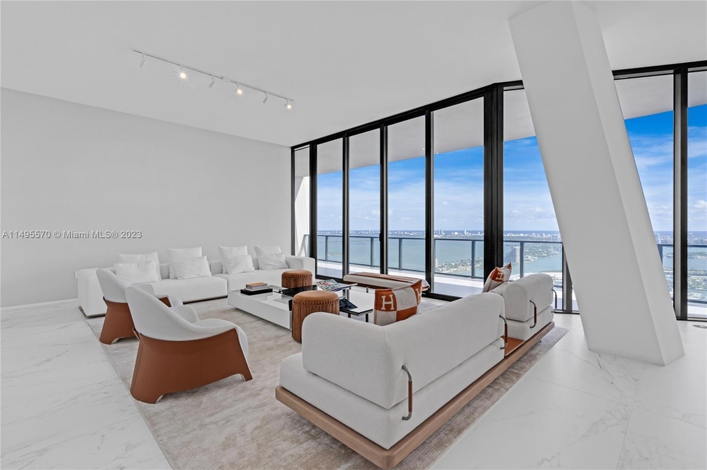 1000 Biscayne Blvd - Photo 4