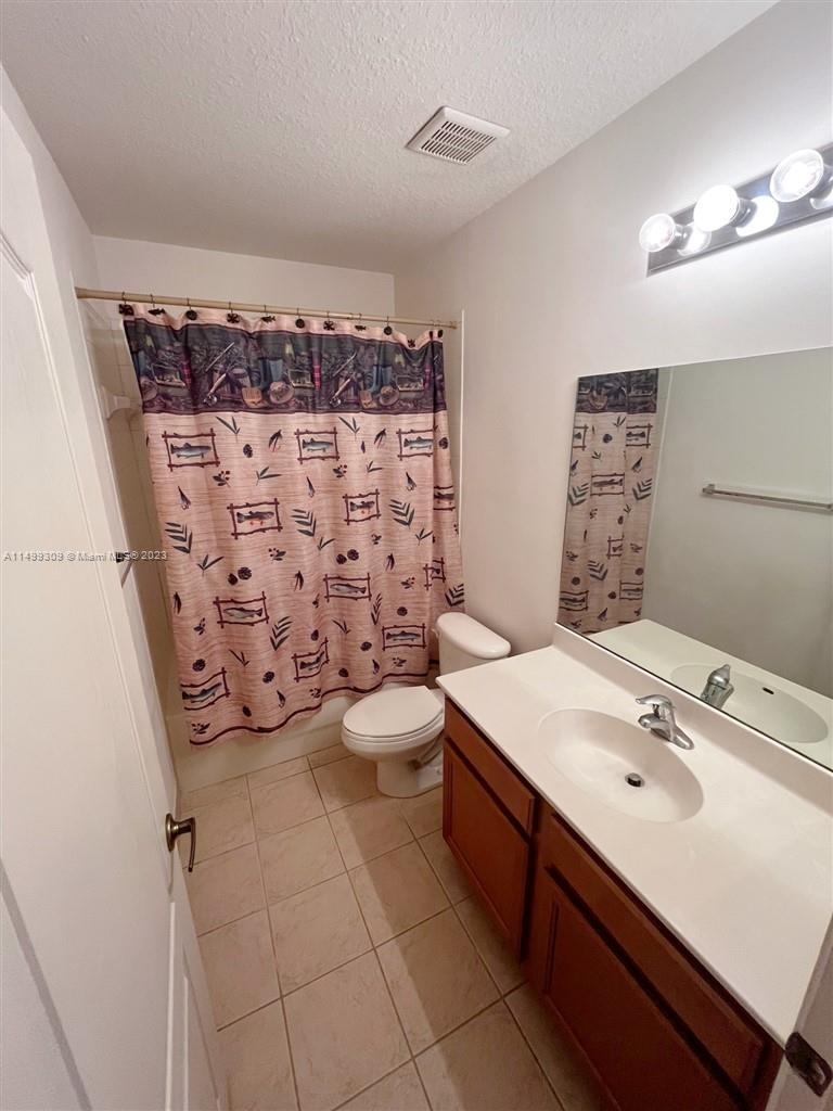 21109 Nw 14th Pl - Photo 3