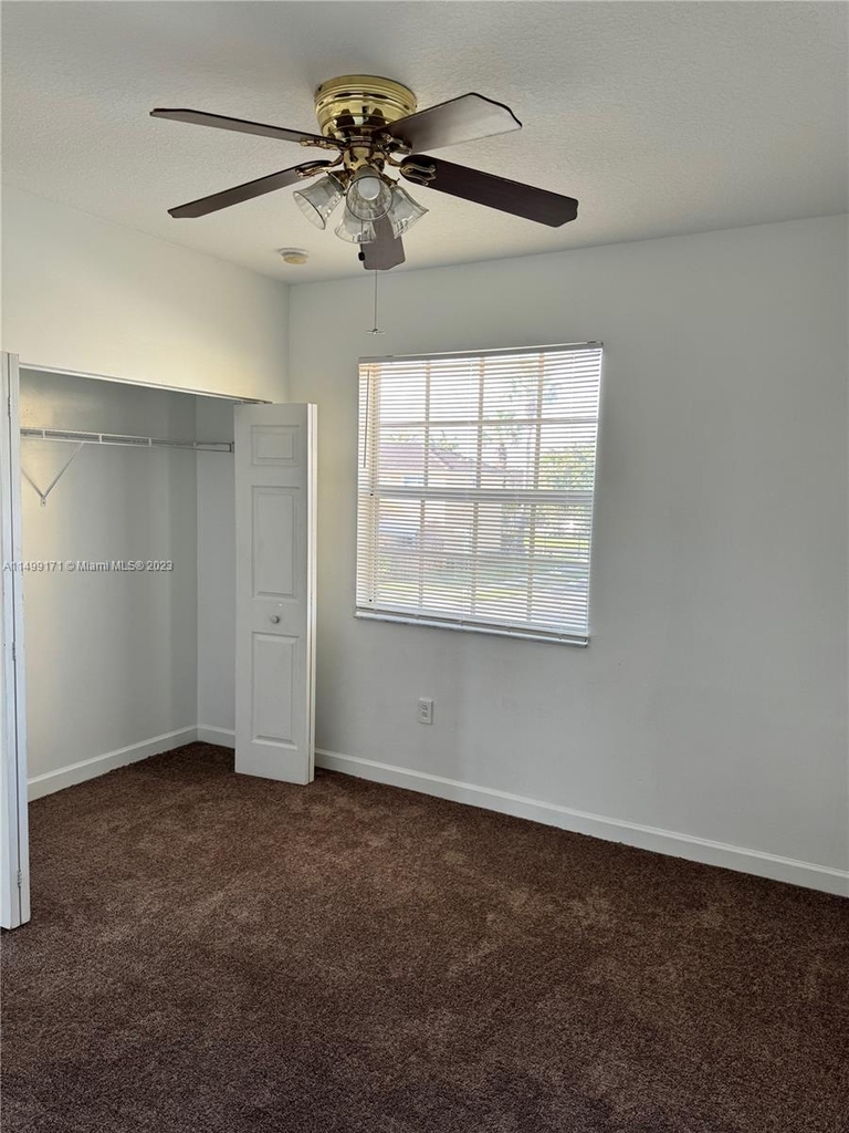 4100 Ne 24 Drive - Photo 10