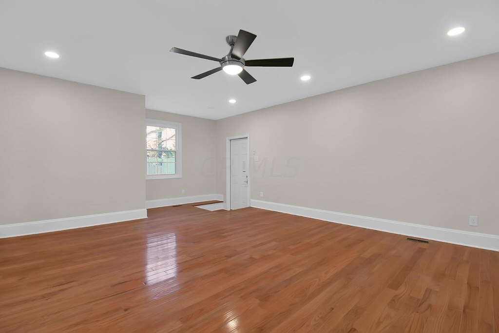 793 College Avenue - Photo 29