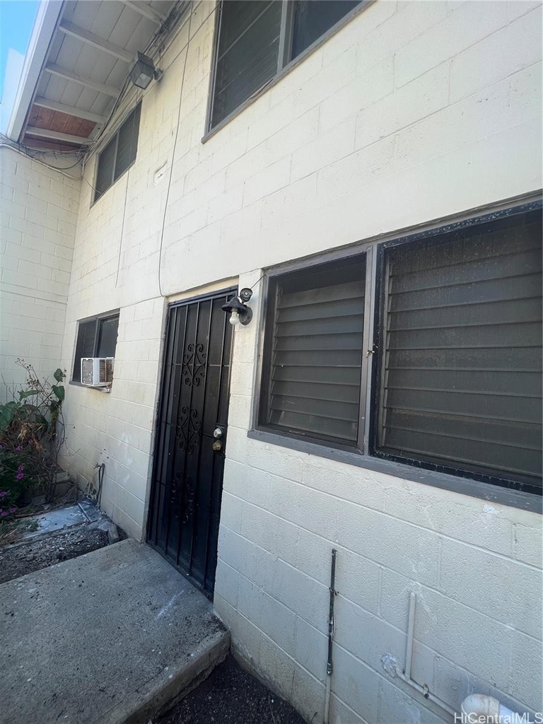 1329 Kaihee Street - Photo 0