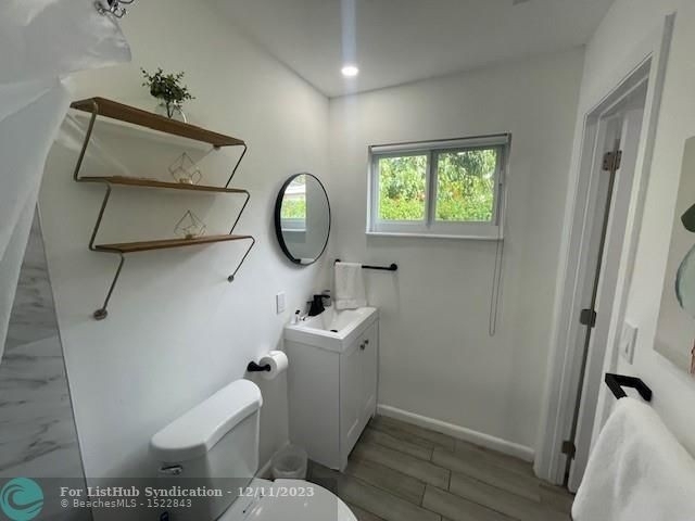 319 Sw 12th Ct - Photo 2