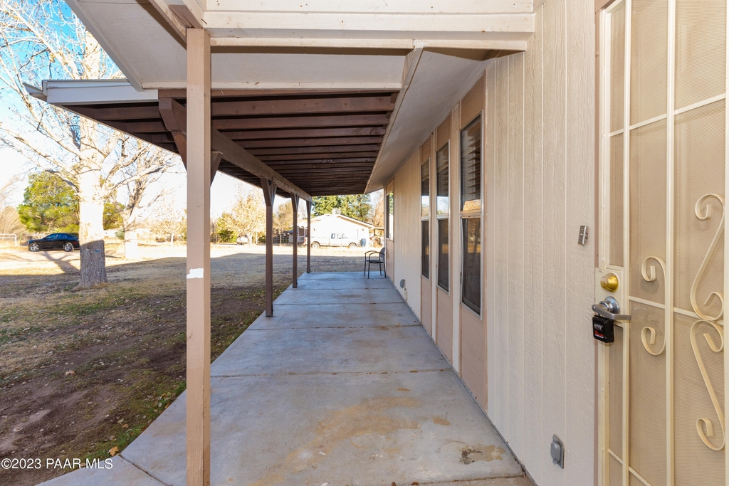 3356 Pawnee Trail - Photo 1