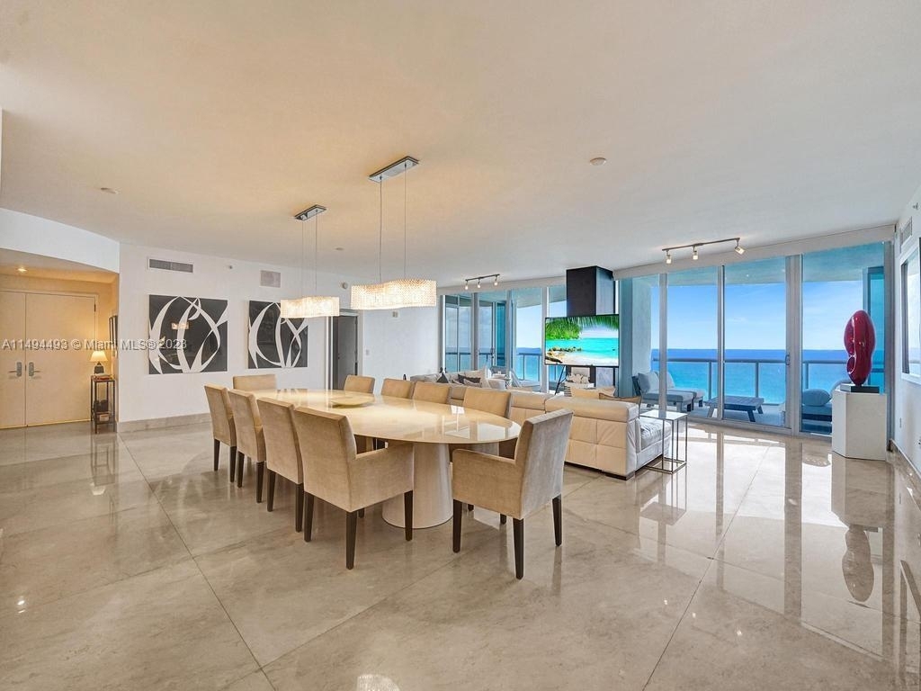 17121 Collins Ave - Photo 6