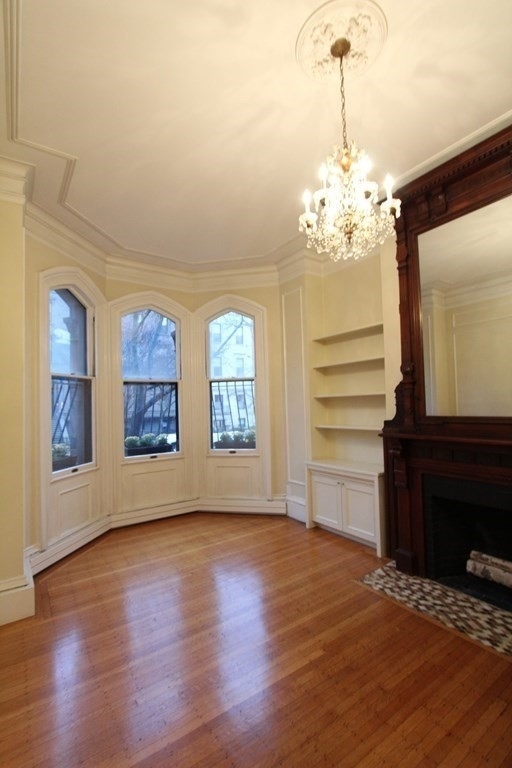 165 Beacon St - Photo 13