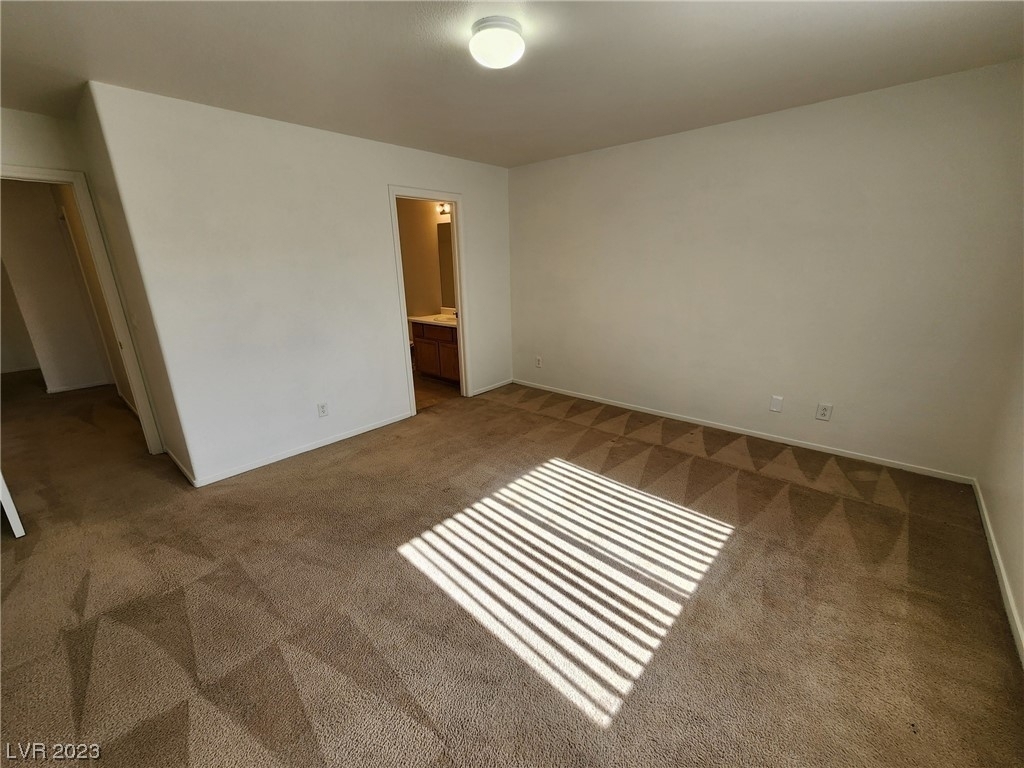 1130 Burnt Sky Avenue - Photo 37