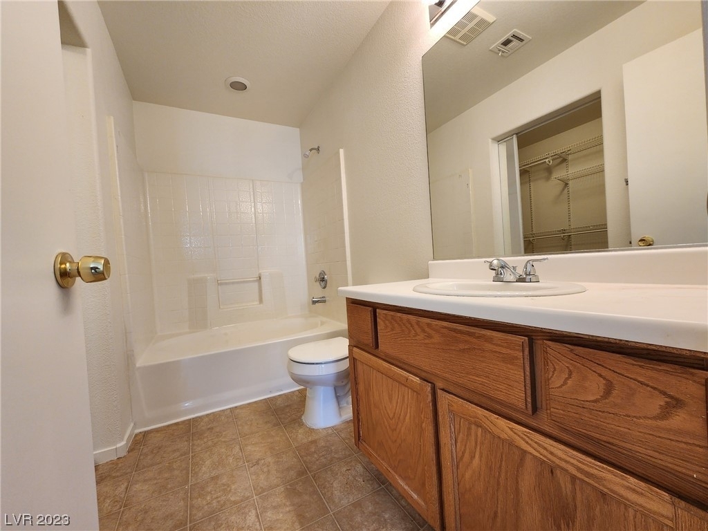 1130 Burnt Sky Avenue - Photo 38