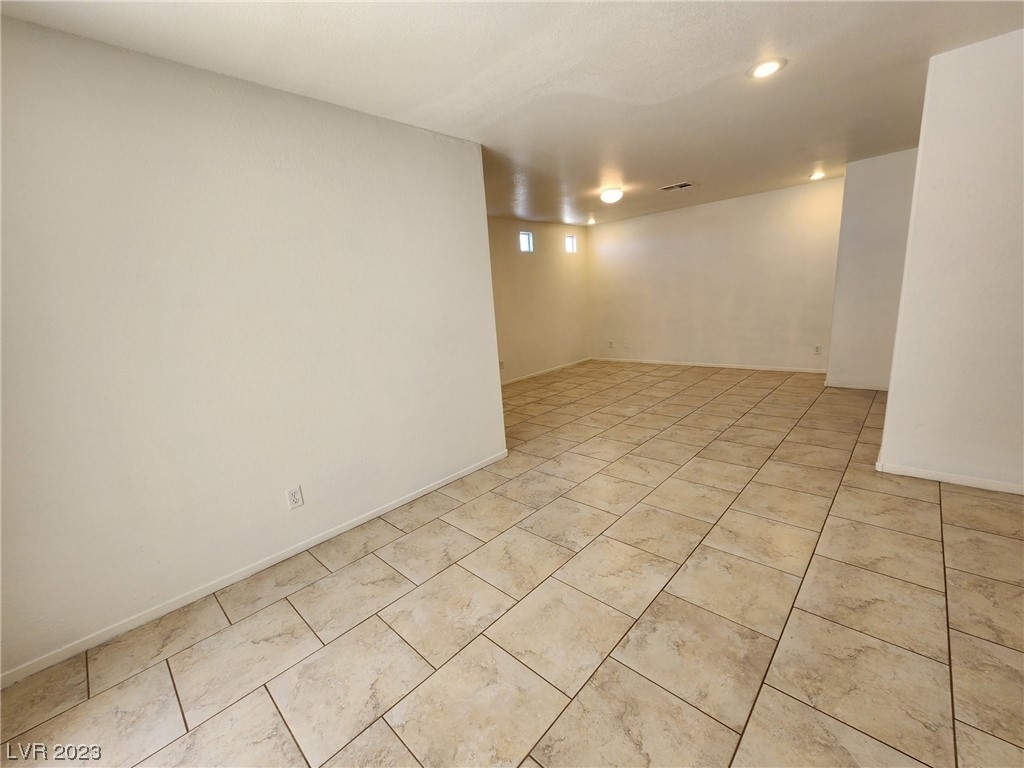 1130 Burnt Sky Avenue - Photo 12