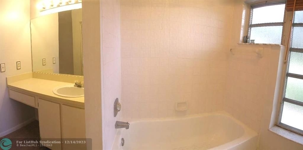 3602 Nw 83rd Lane - Photo 13